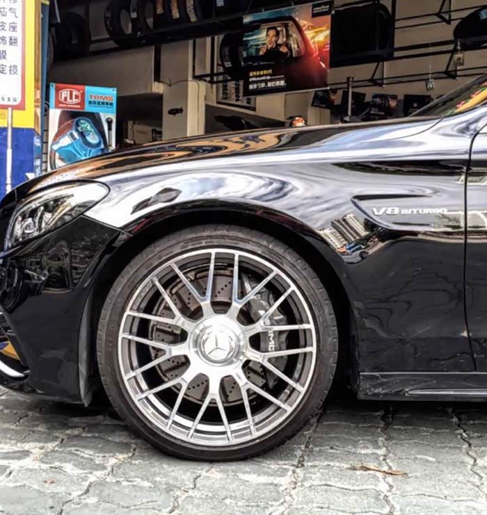 求c63s银色轮毂注意是银色