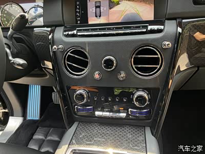 行走的宫殿 劳斯莱斯库里南bb版提车作业