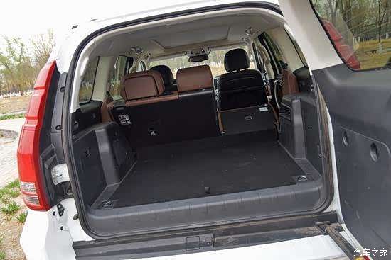 不仅高颜值高,空间大,而且动力充足-----哈弗h9
