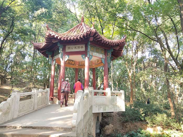 四川长安suv联盟王者观天下自驾游览武汉汉口吴家山公园