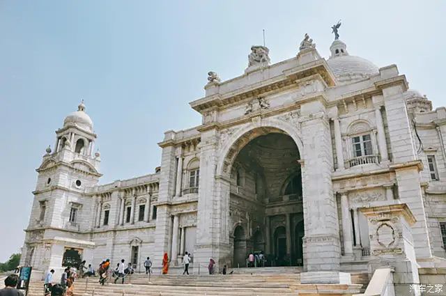 英属印度时期的首都地标,辉煌的殖民欧式建筑—维多利亚纪念堂