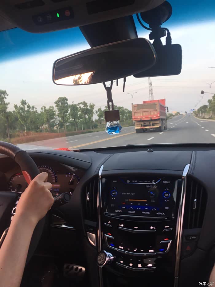 第一次感觉我的副驾驶,媳妇开车