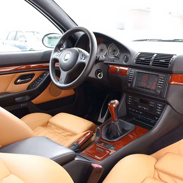 【图】宝e39 m5的巅峰之作内饰真的非常不错,这颜值和内饰,心动_宝马5