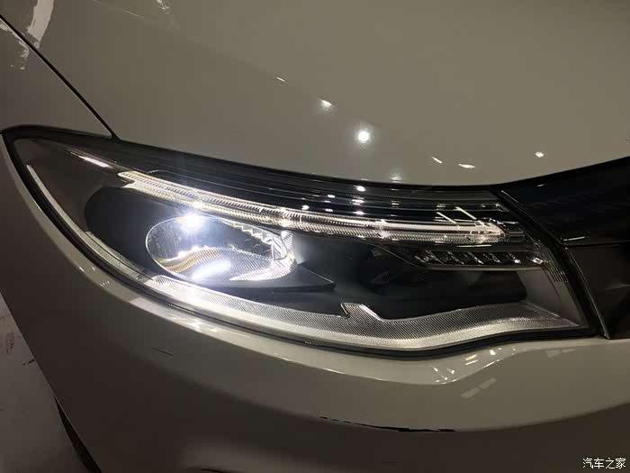 福州改灯观致3车灯升级改装案例