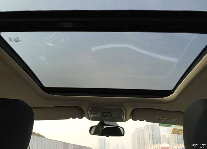 国产中级车性价比之王,吉利博瑞,三年还是那么