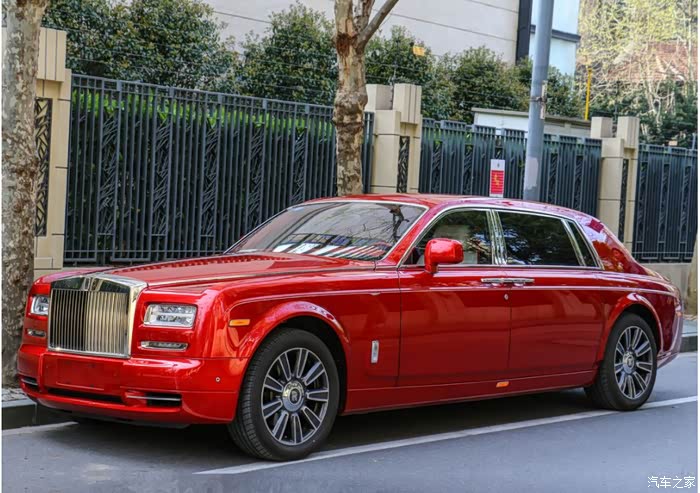 全球仅一台的红色劳斯莱斯幻影除了贵还有什么特点