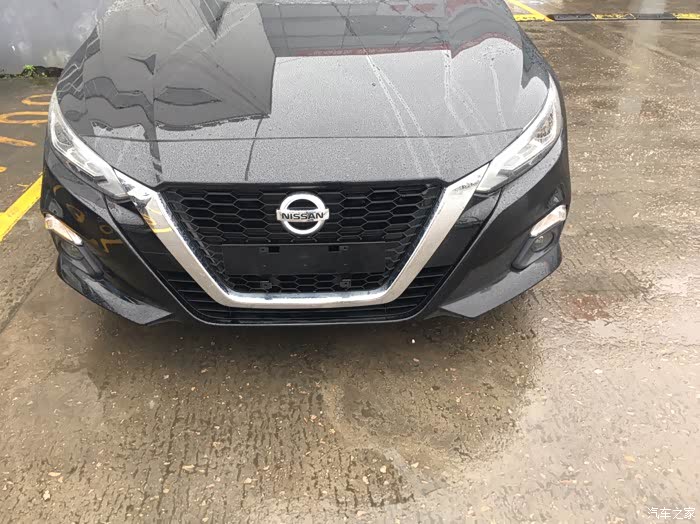 日产黑武士七代黑天籁