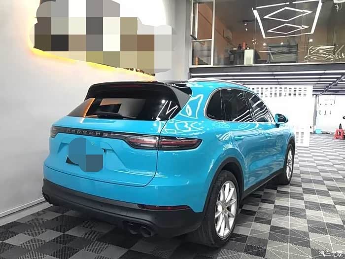 保时捷卡宴改色贴膜迈阿密蓝坐标广州喜欢的留个脚