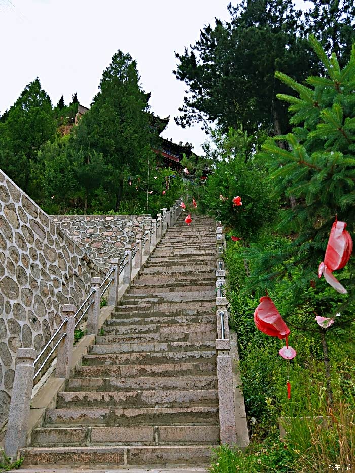 【游记】回老家看望爸妈带他们一起游雷音山去混元寺祈福