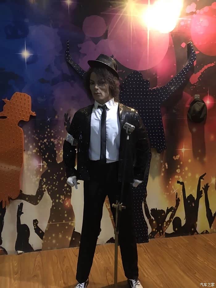 t90之旅黑根蜡像馆