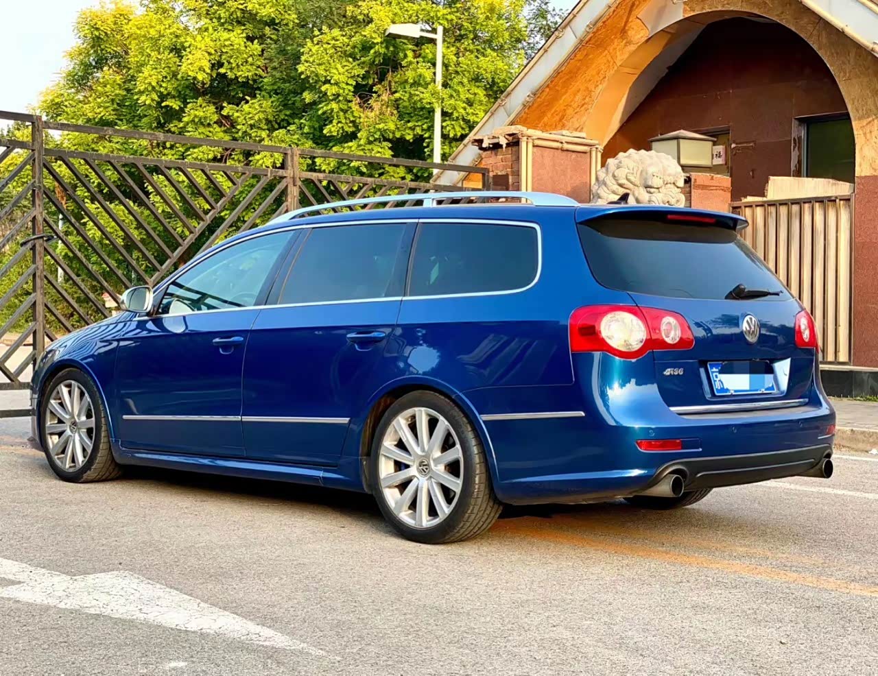 图 11年大众r36 比斯开蓝