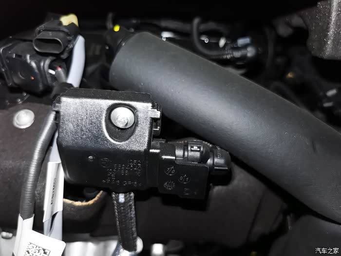 请问这个是汽油颗粒捕捉器gpf吗