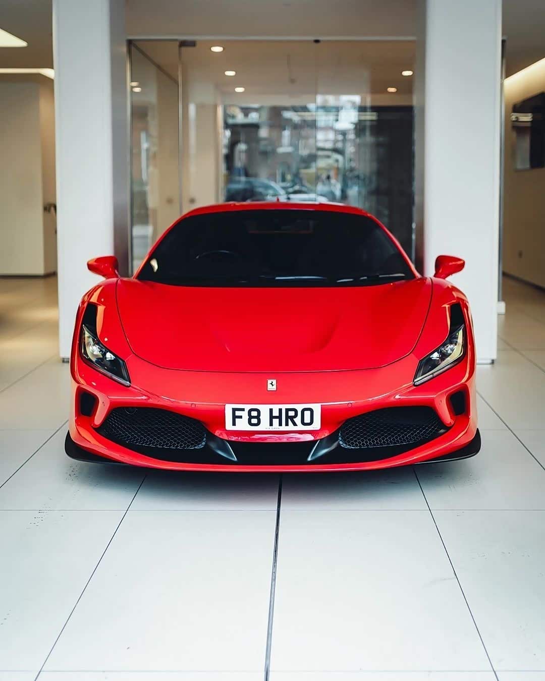 动感时尚的外观,性能不凡的ferrari f8_法拉利f8论坛_手机汽车之家