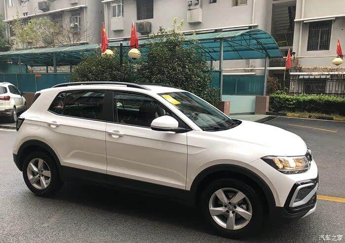 最简单也最好看——白色途铠很满意