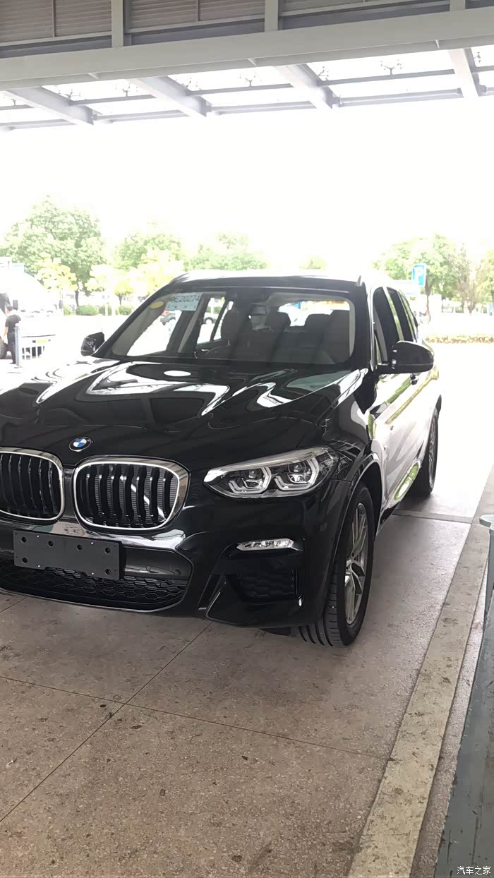 宝马x3宝石青提车