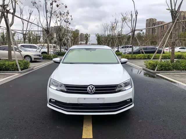 大众速腾豪华版