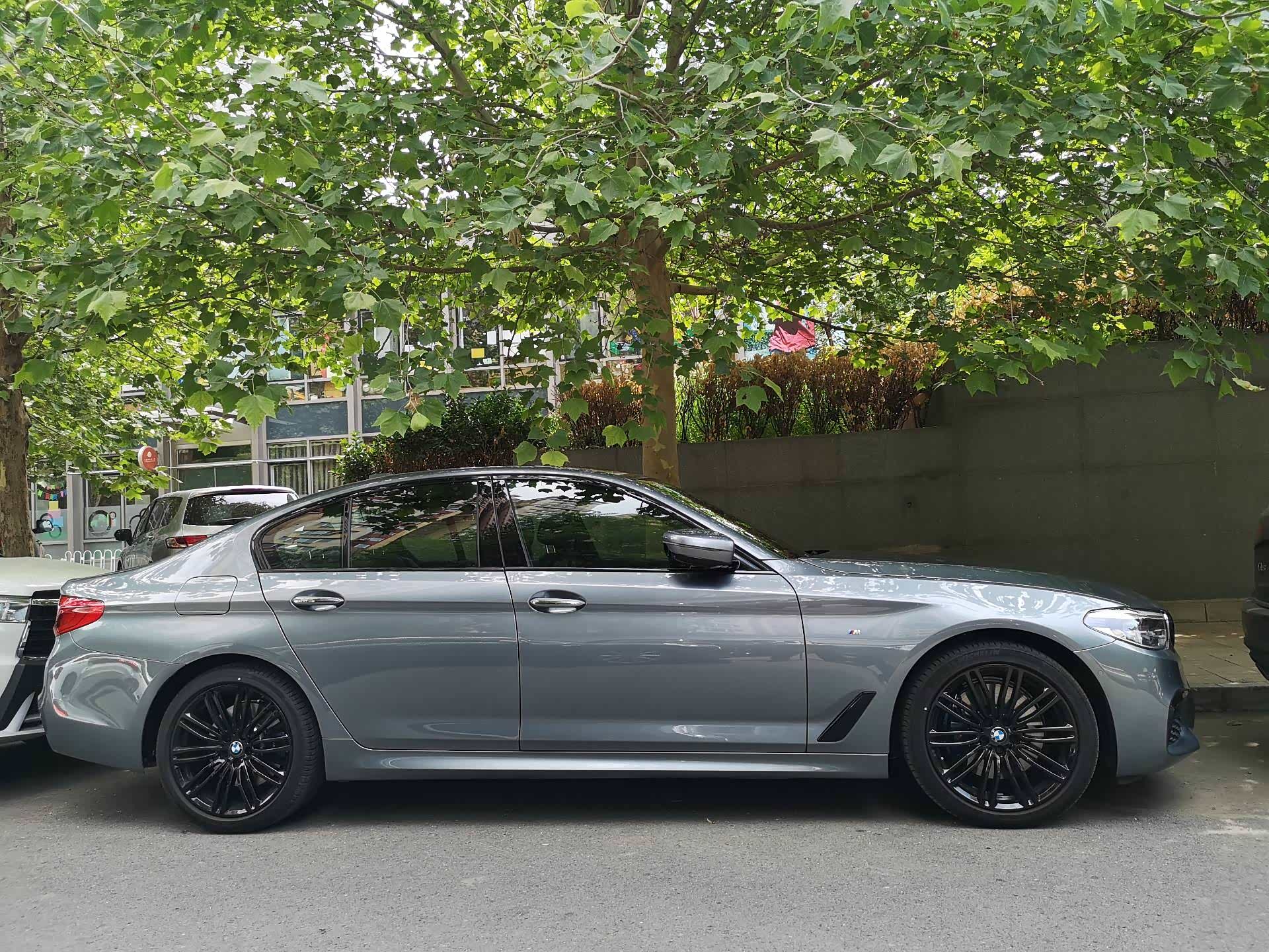 【图】谁见过5系标轴实车的_宝马5系论坛_汽车之家论坛