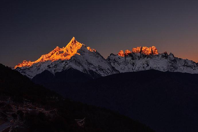藏区八大神山之首——雪山之神 卡瓦格博峰