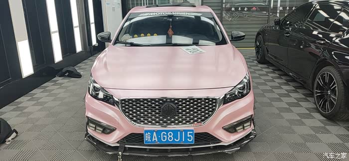 安徽名爵6电光樱花粉