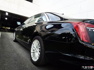 性价比超高的凯迪拉克c t六