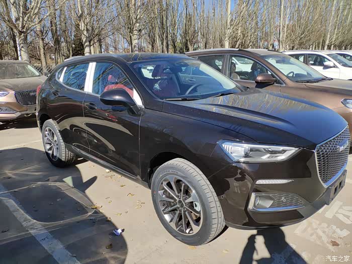 哈弗f5到店实拍