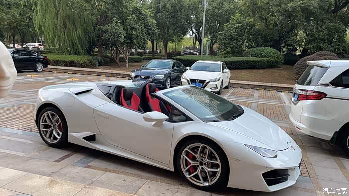 【图】飓风敞篷提车小作业_兰博基尼论坛_汽车之家论坛