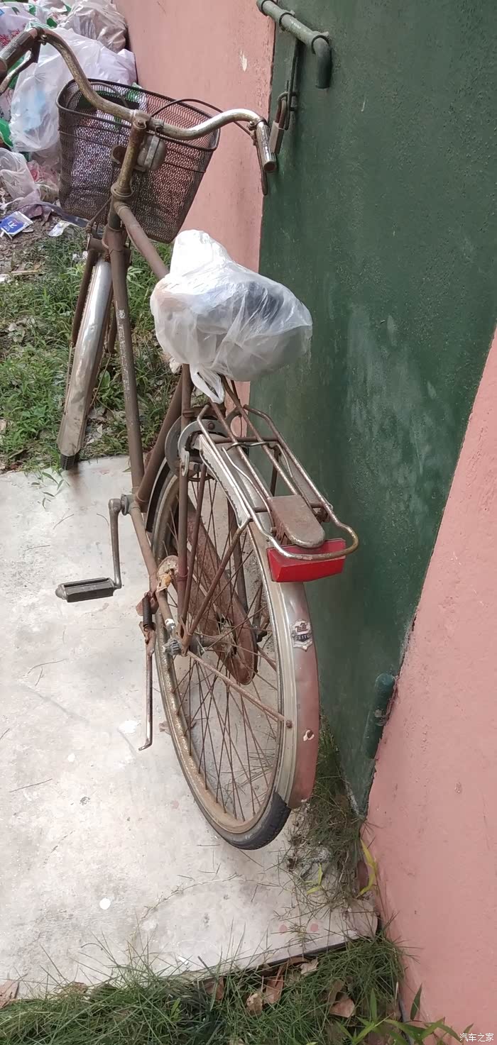 【图】小区发现一辆飞鱼牌_自行车论坛_汽车之家论坛