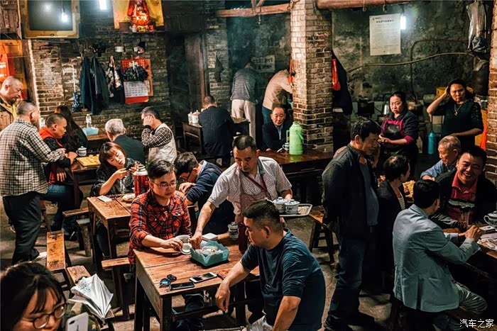 【你好2021】不可错过,重庆茶馆里的江湖人生