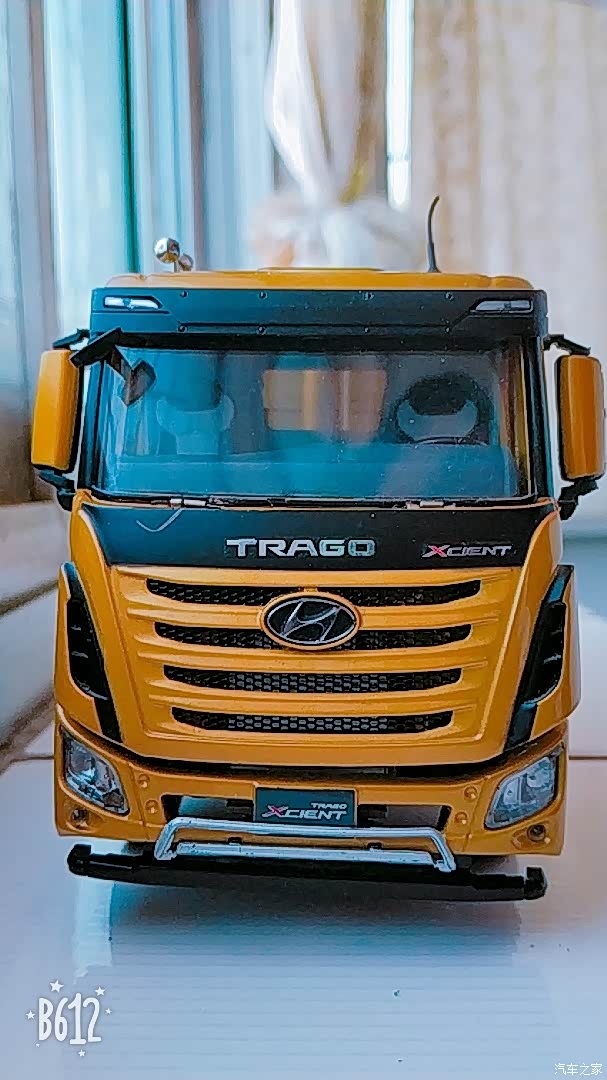 132四川现代创虎汽车模型鉴赏