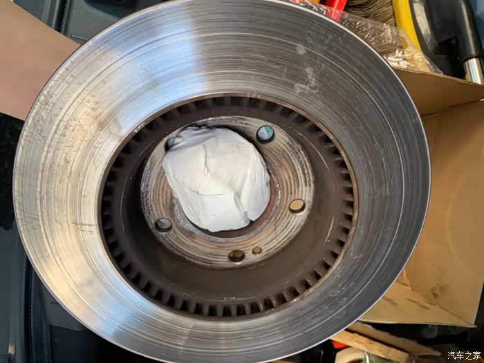 fbk刹车片怎么样?好不好用?不要做冤大头!花冤枉钱!