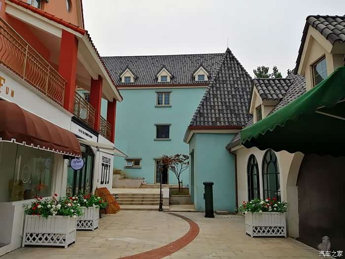 香草小镇的异国风情