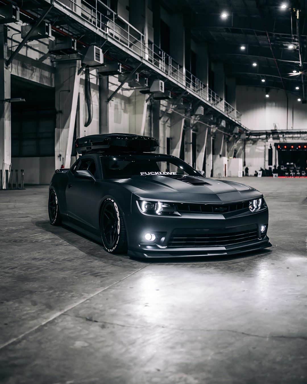 改装"超科幻风格"的"炫酷版"雪佛兰科迈罗!