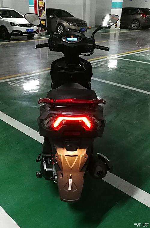 遲到的豪爵usr125提車貼