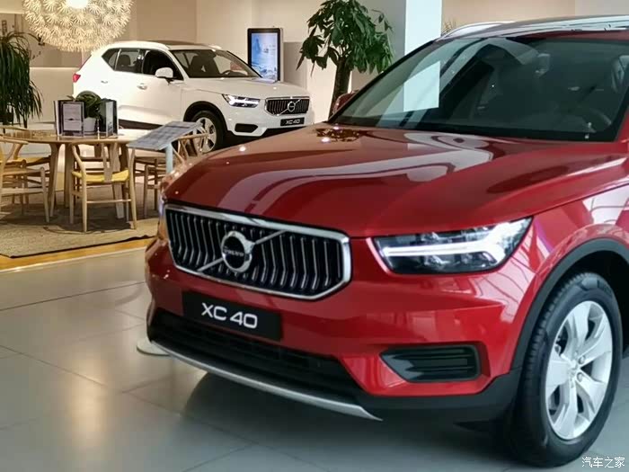 今天去沃尔沃4s店提车啦~ xc40提车记