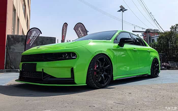 领克0320t进化论第十七章改色贴膜之水晶青蛙绿