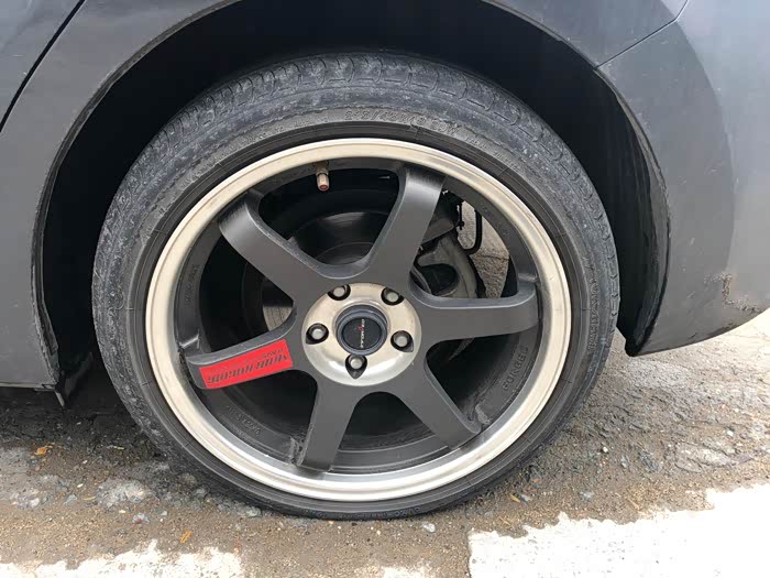 出一套轮毂天丞et37有意向的看看