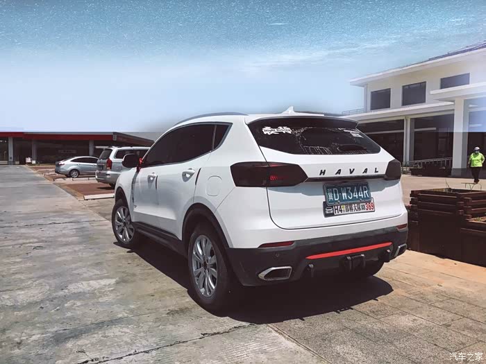 【图】给小四加装后扰流"改装"_哈弗h4论坛_汽车之家论坛