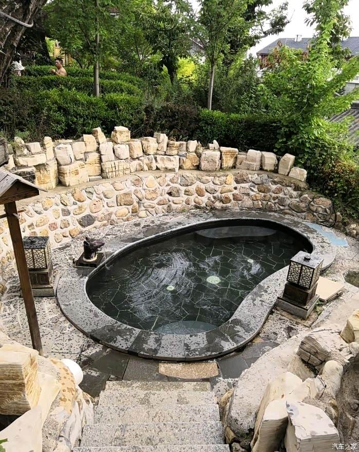 天下温泉,最著骊山 最热汤泉