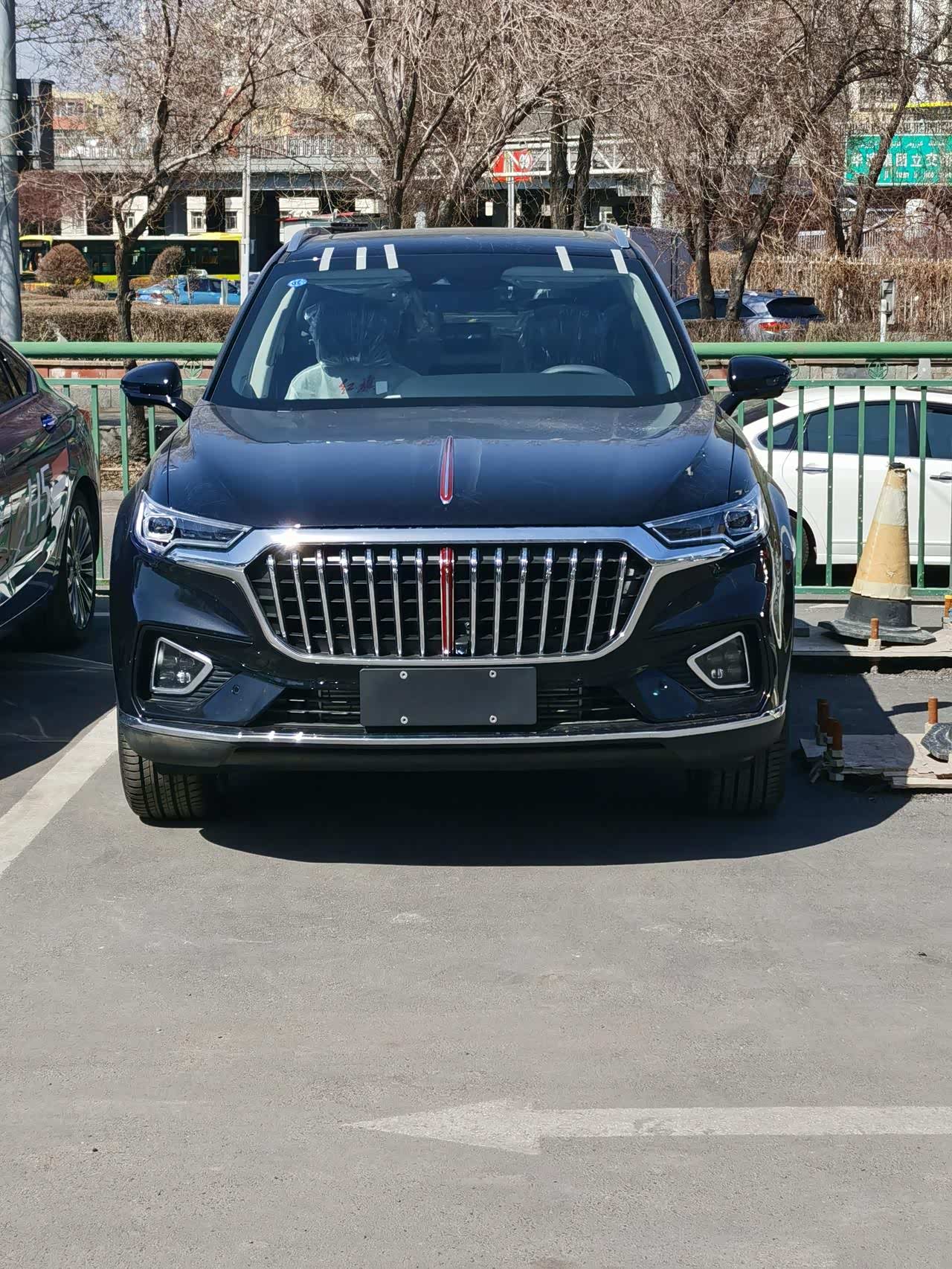 真想开着我的新红旗hs5去818车展狂欢夜