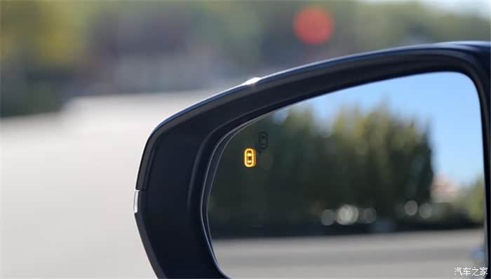 别拿豆包不当干粮领克02后视镜上的盲区监功能