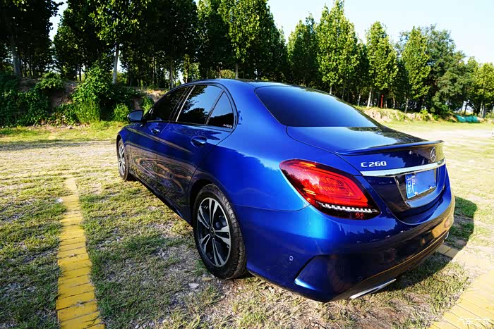 2019版小奔c260运动照片贴