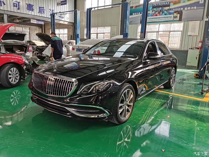 奔驰e300改装迈巴赫套件果然与众不同