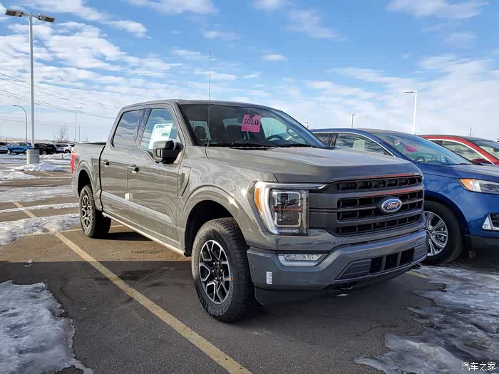 f150limited顶配内饰,中配lariat内饰,还有新款猛禽消息_福特皮卡论坛