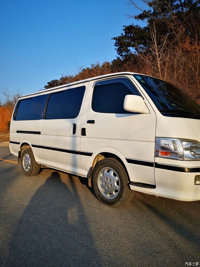 16年的老丰田海狮仅仅跑了14万公里,状态如初,车友们共赏!