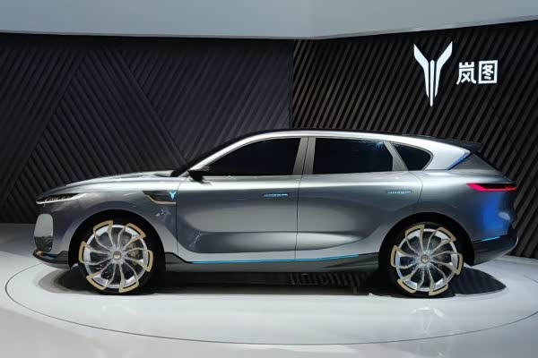 岚图iland亮相--2020北京国际车展