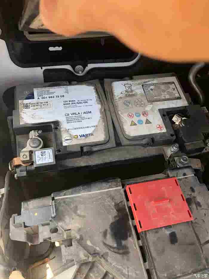 【图】奔驰c200,电瓶亏电后的启动问题_奔驰c级论坛_汽车之家论坛