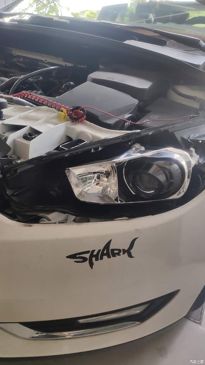 广州番禺改装升级led双光透镜 ,福克斯改装大灯!