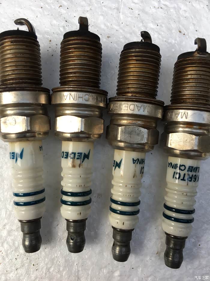 火花塞咋这样
