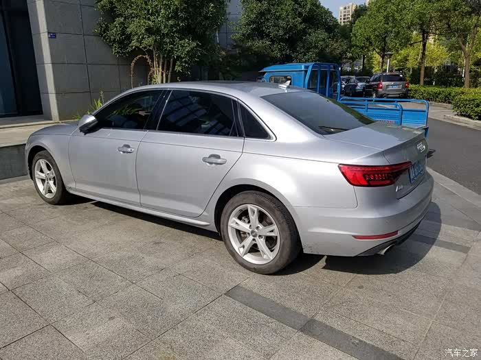 【图】哪位发两张银色的实物照片看看的_奥迪a4l论坛_汽车之家论坛