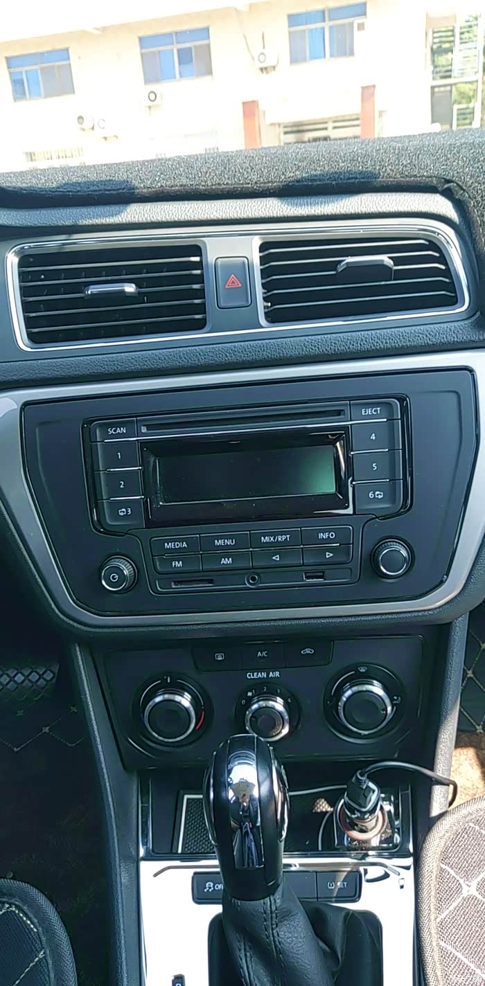 求一个17款朗逸的原车cd盒